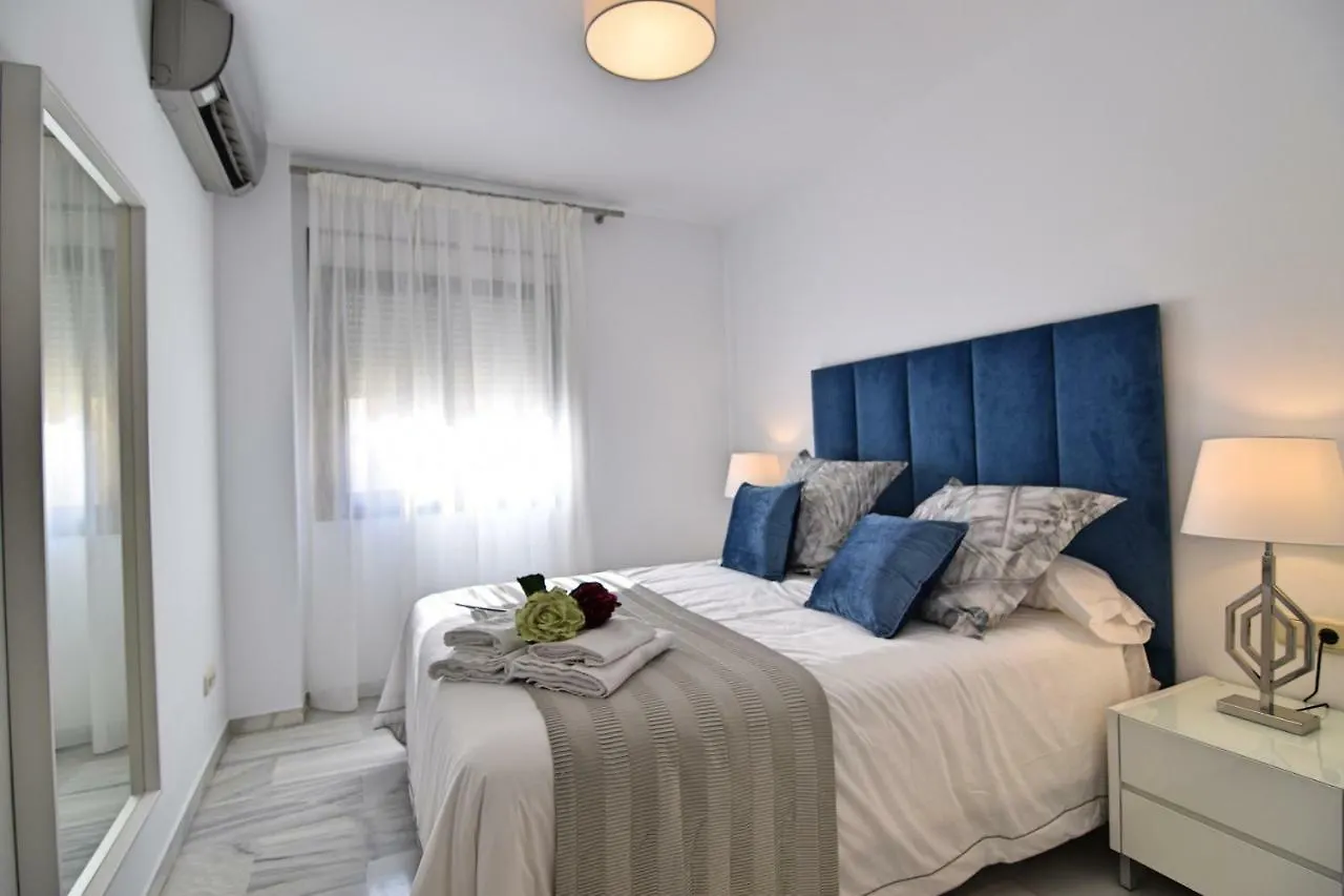 Apt Puerto Malagueta Solo Familias Málaga Appartement