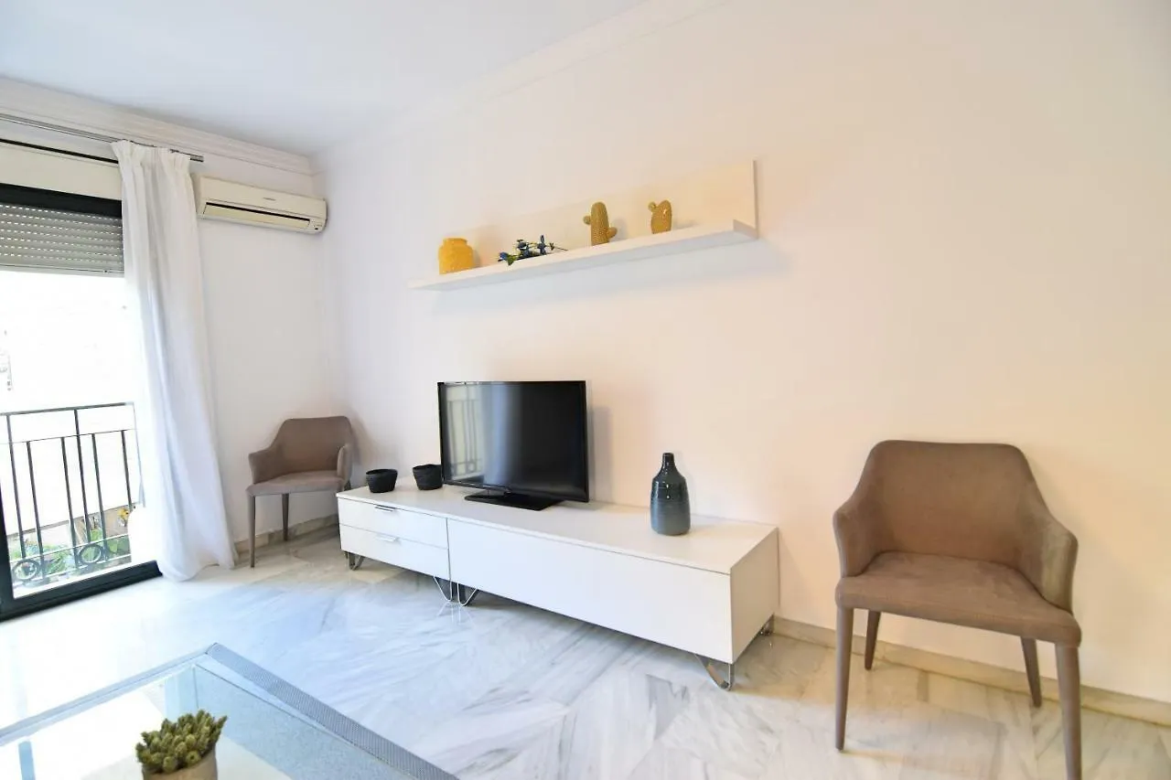 Apt Puerto Malagueta Solo Familias Málaga 0*,  Spanien